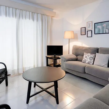 Lemar Apartment *